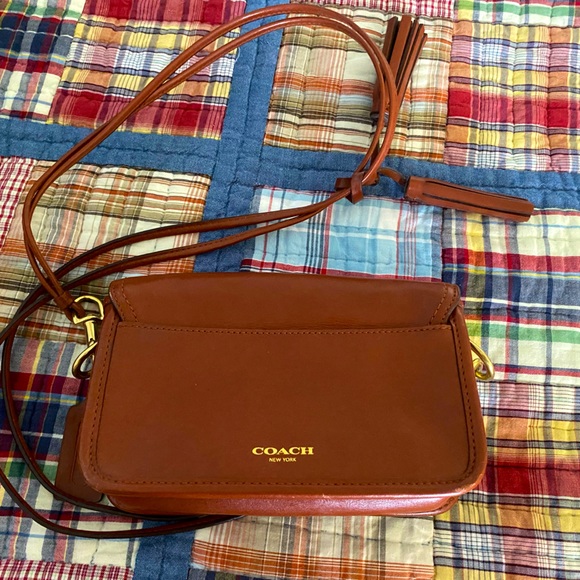 Coach Handbags - Coach small leather crossbody purse
